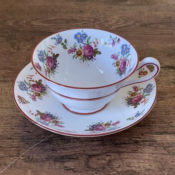 Vintage Grosvenor Bone China Teacup & Saucer Jackson & Gosling White Red Floral - Picture 2 of 14